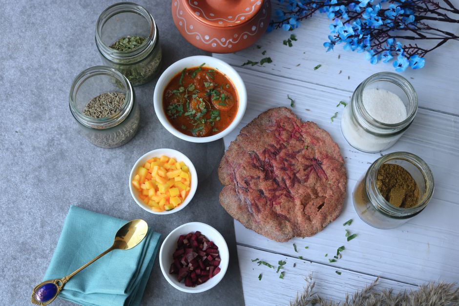 Traditional Bajre ki Roti with Lehsun Chutney dish from Rajasthan, India — Authentic recipe from Eat By State