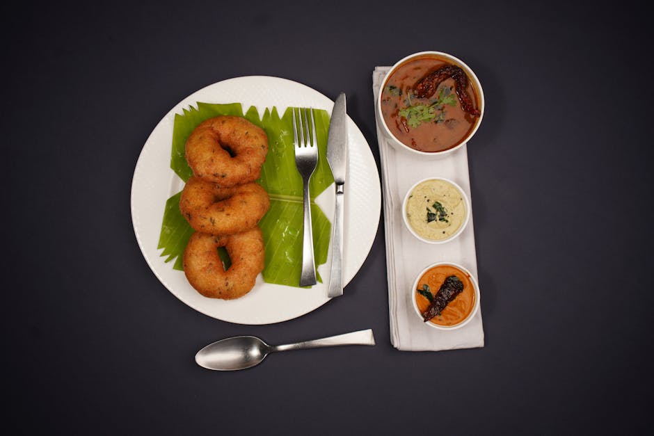Traditional Medu Vada dish from Tamil Nadu, India — Authentic recipe from Eat By State
